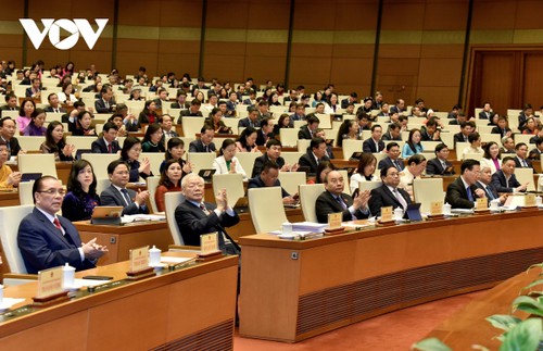 越南第15届国会第二次特别会议隆重开幕 - ảnh 1