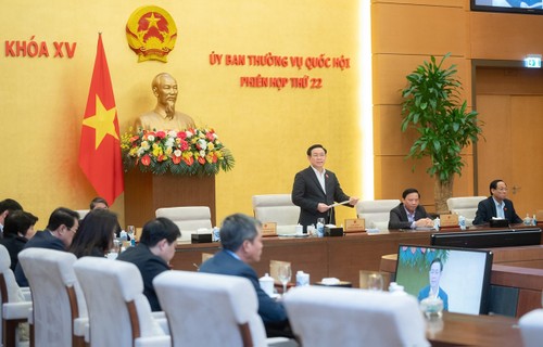 越南国会常务委员会第22次会议落下帷幕 - ảnh 1