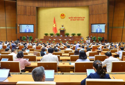 越南国会讨论《土地法修正案（草案）》 - ảnh 1