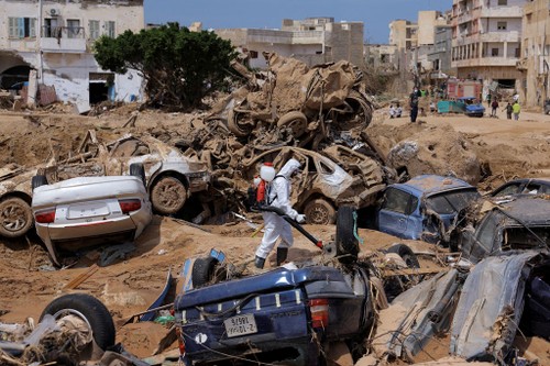  利比亚洪水：联合国警告德尔纳市存在疫情爆发风险 - ảnh 1