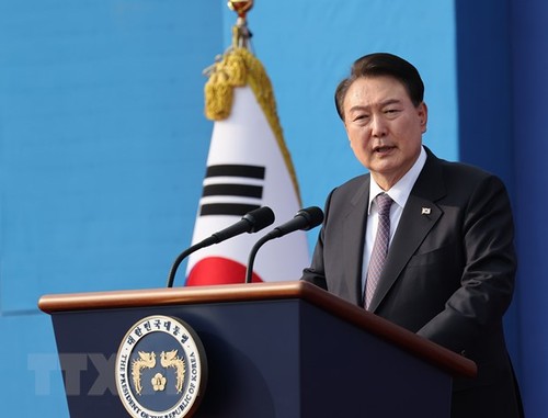 韩国总统开始对中东两国进行访问 - ảnh 1