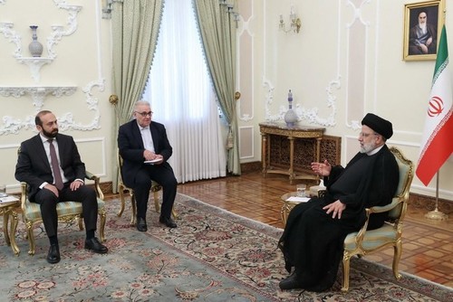 伊朗主持亚美尼亚和阿塞拜疆之间的和谈 - ảnh 1
