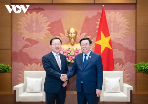 越南国会支持并愿为包括韩国在内的外国投资者建立有利的法律​​走廊 - ảnh 1