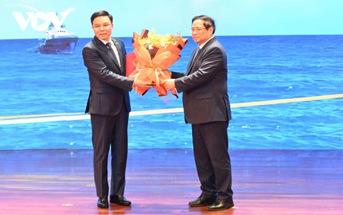 范明政：将越南石油集团发展成为国内和地区领先的能源工业集团 - ảnh 1