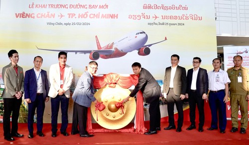 越捷航空开通越南胡志明市至老挝万象航班 - ảnh 1
