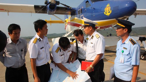 Vietnam aktif ikut mencari pesawat Malaysia yang hilang - ảnh 1