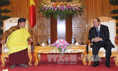 Deputi PM Nguyen Xuan Phuc menerima Gyalwang Drukpa - ảnh 1