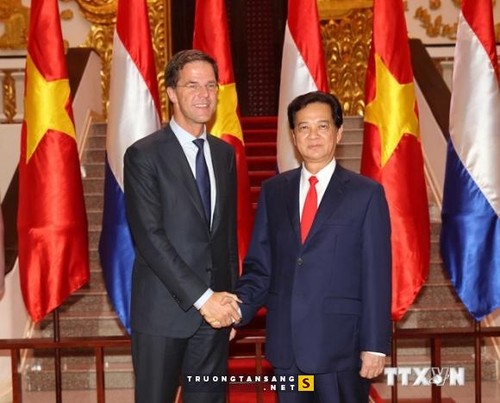 Membawa hubungan Vietnam-Belanda menjadi intensif, efektif dan praksis - ảnh 1