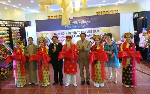 Hari  Budaya Sutra Vietnam - ASEAN - ảnh 1