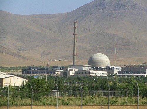 Komisi DPR Amerika Serikat mengesahkan RUU tentang Permufakatan Nuklir Iran - ảnh 1