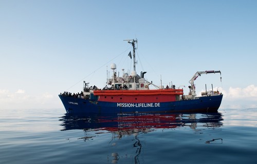 Migrants: Au moins 19 morts dans le naufrage d'une embarcation au large de Chypre - ảnh 1
