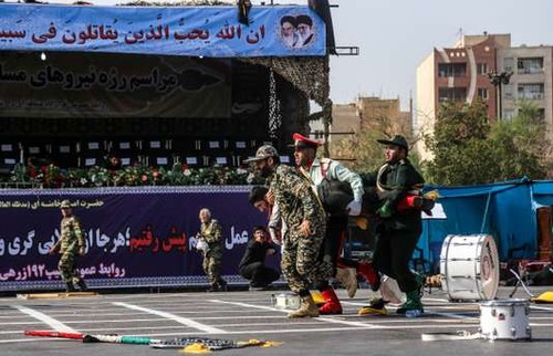 Les Iraniens secoués après l’attentat à Ahvaz - ảnh 1