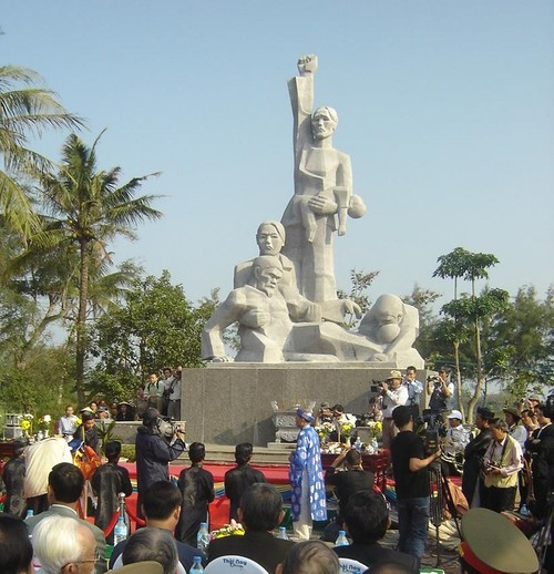 Quang Ngai : 51e anniversaire du massacre de My Lai - ảnh 1