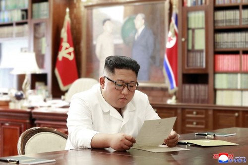 Kim Jong Un dit avoir reçu une lettre de Donald Trump très satisfaisante - ảnh 1