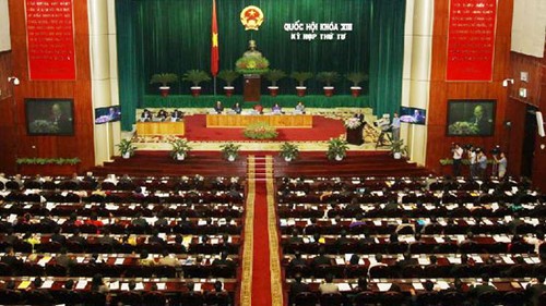 Abgeordnete diskutieren erneuerten Gesetzesentwurf zur Korruptionsbekämpfung - ảnh 1
