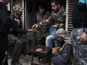 “Freunde Syriens” liefern syrischer Opposition Militärfahrzeuge   - ảnh 1