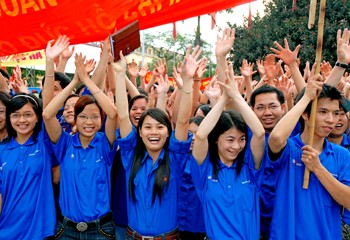 Hanoi: Bewertung der Sommerkampagne der freiwilligen Jugendlichen - ảnh 1