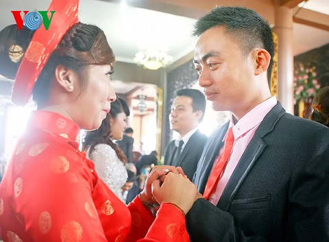 Hang Thuan Zeremonie: Buddhistische Hochzeitszeremonie  - ảnh 12