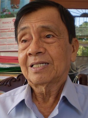 Die Barmherzigkeit des Lehrers Nguyen Van Mot mit armen Menschen - ảnh 1