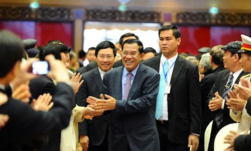 Weitere Aktivitäten des kambodschanischen Premierministers in Vietnam - ảnh 1