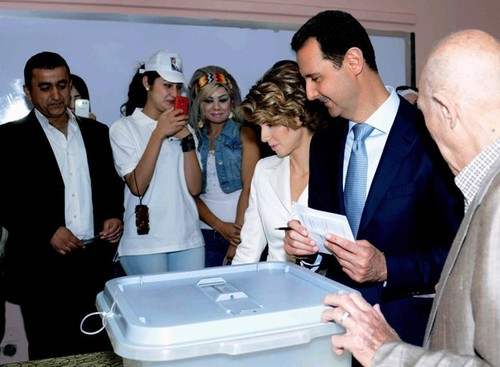 Syrien: Baschar al-Assad erneut zum Präsident gewählt - ảnh 1