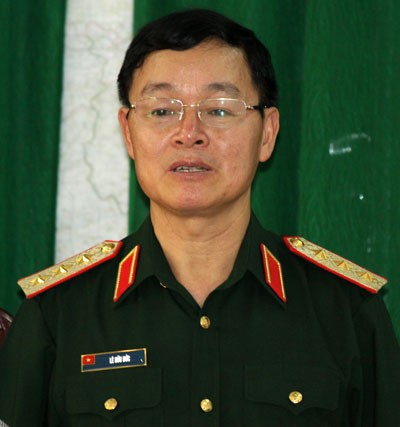 Verteidigungszusammenarbeit ist Priorität in Beziehung zwischen Vietnam und Laos - ảnh 1
