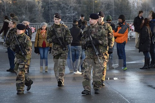 Al-Kaida droht mit neuen Attentaten in Frankreich - ảnh 1