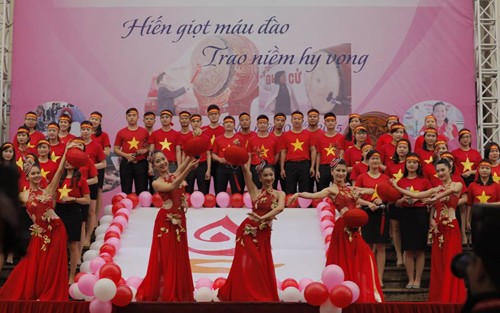Das Xuan Hong-Fest in Hanoi - ảnh 1