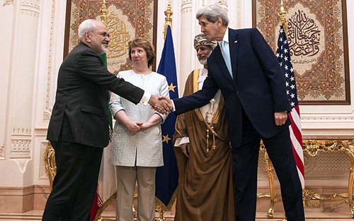 Anstrengungen zur Förderung der Verhandlungen über das iranische Atomprogramm - ảnh 1