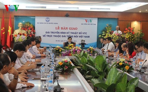 VTC offiziell der Stimme Vietnams übergeben - ảnh 1