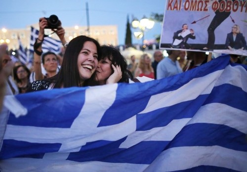 Griechenland erhält die ersten 13 Milliarden Euro aus neuem Hilfsprogramm - ảnh 1