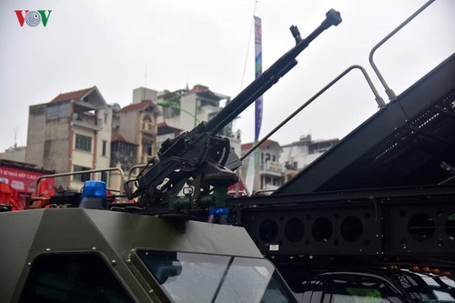 Professionelle Fahrzeuge der vietnamesischen Sicherheitskräfte - ảnh 5
