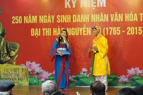 Tro Kieu: folkloristische  kulturelle Aufführungsart in der Heimat von Nguyen Du - ảnh 1