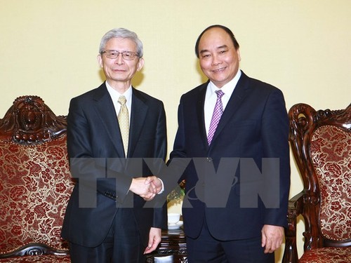 Nguyen Xuan Phuc trifft den Vize-Präsident des japanischen Autokonzerns Toyota - ảnh 1