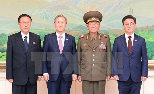 Nordkorea schlägt interkoreanische Konferenz zur Wiedervereinigung des Landes vor - ảnh 1