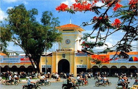 Druckerzeugnis über berühmte Hotels und Restaurants in Ho Chi Minh Stadt - ảnh 1