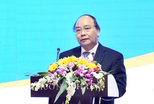 Nguyen Xuan Phuc nimmt an Konferenz zur Investitionsförderung in Quang Nam teil - ảnh 1