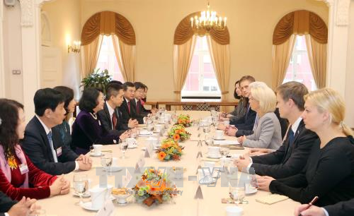 Vietnam und Lettland werden Zusammenarbeit in zahlreichen Bereichen verstärken - ảnh 1