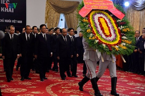 Kondolenzbesuch für den ehemaligen Premierminister Phan Van Khai - ảnh 1