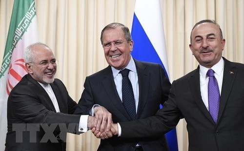 Russland, Iran und Türkei sind sich einig über Verfassungskommission Syriens - ảnh 1