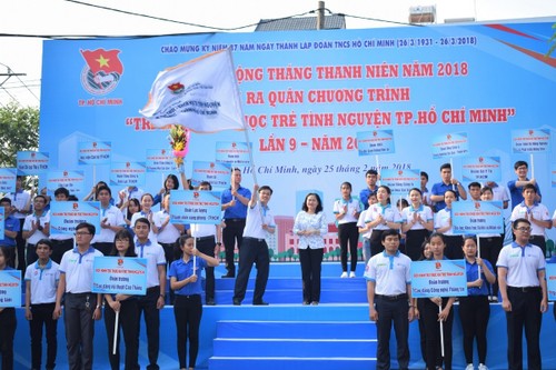 Freiwillige tragen zur sozialwirtschaftlichen Entwicklung in Ho Chi Minh Stadt bei - ảnh 1