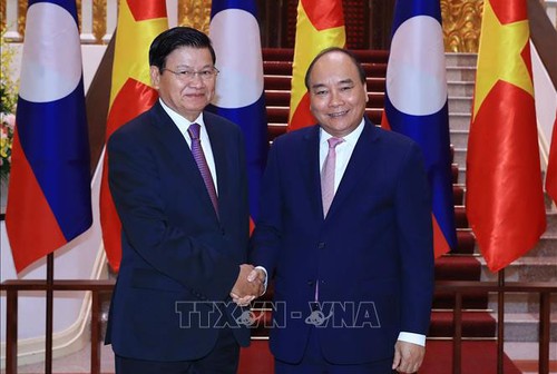 Der laotische Premierminister wird an Sitzung der vietnamesisch-laotischen Regierungskommission teilnehmen - ảnh 1