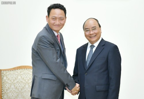 Premierminister Nguyen Xuan Phuc empfängt den südkoreanischen Botschafter in Vietnam - ảnh 1