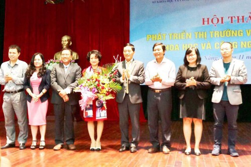 Präsentation des Verbandes der vietnamesischen Wissenschafts- und Technologieunternehmen - ảnh 1
