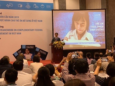 Mühe Vietnams zur Gewährleistung der Kinderernährung  - ảnh 1
