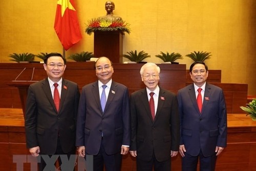 Gratulationsschreiben und –Telegramme an neue vietnamesische Spitzenpolitiker - ảnh 1