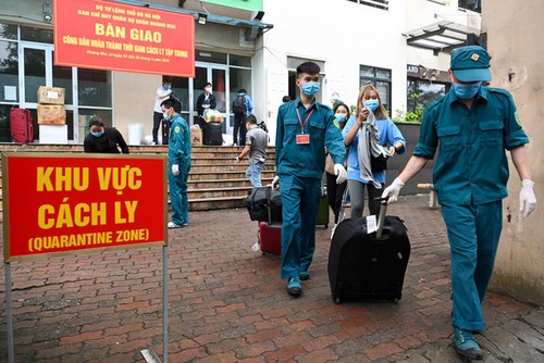 Kostenlos in staatliche Quarantäne für vietnamesische Rückkehrer über Grenzübergänge - ảnh 1