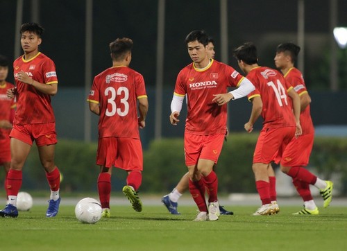 Die Mannschaft Vietnams hat Chancen, ihren Rekord in der FIFA-Weltrangliste zu brechen - ảnh 1