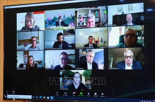Virtuelle Sitzung zur Übermittlung des Ergebnisses des 13. Parteitages der KPV - ảnh 1
