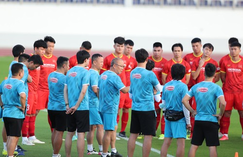 30 Fußballer der vietnamesischen Nationalmannschaft werden am AFF Suzuki Cup 2020 teilnehmen - ảnh 1